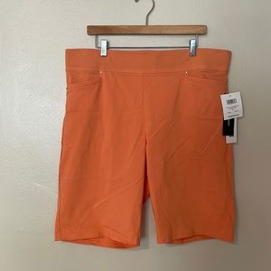 NWT 89th + Madison Summer Citrus Shorts. 2X